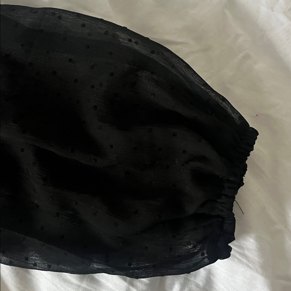 Forever 21 Black Sheer polka dot Top - Picture 4 of 7